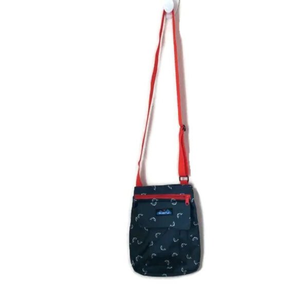 Kavu Fly Fish Print Keep Along Cross Body Multi Pocket Travel Purse Bag Retired